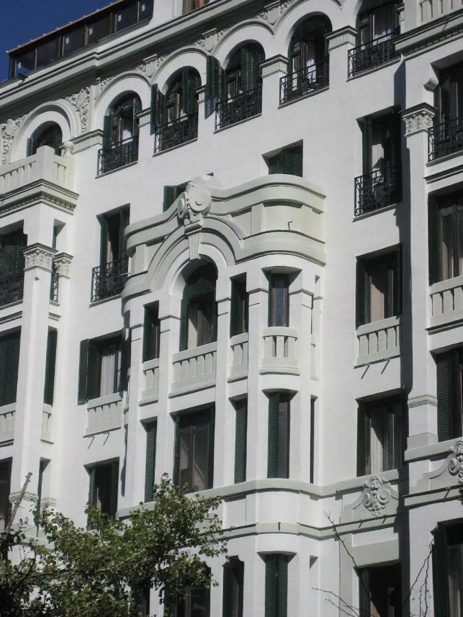 Hostal Trevinca Madrid Exterior foto